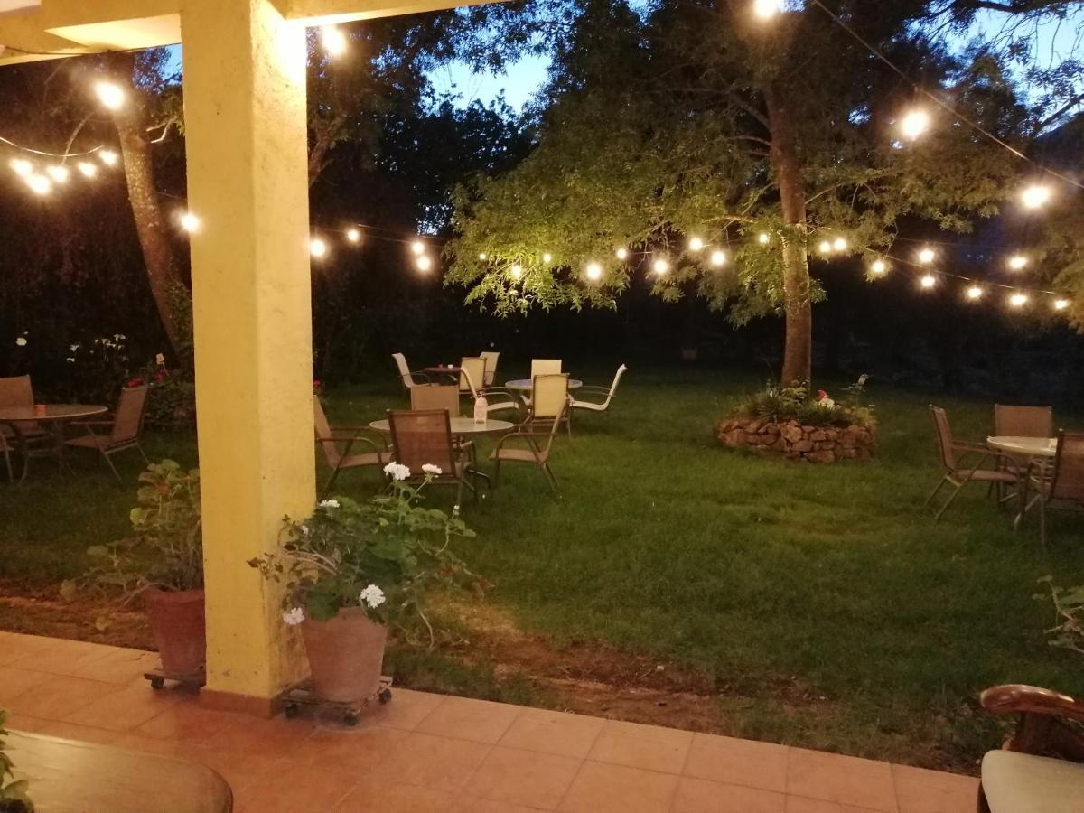Hotel Rural Xerete Navaconcejo Bagian luar foto