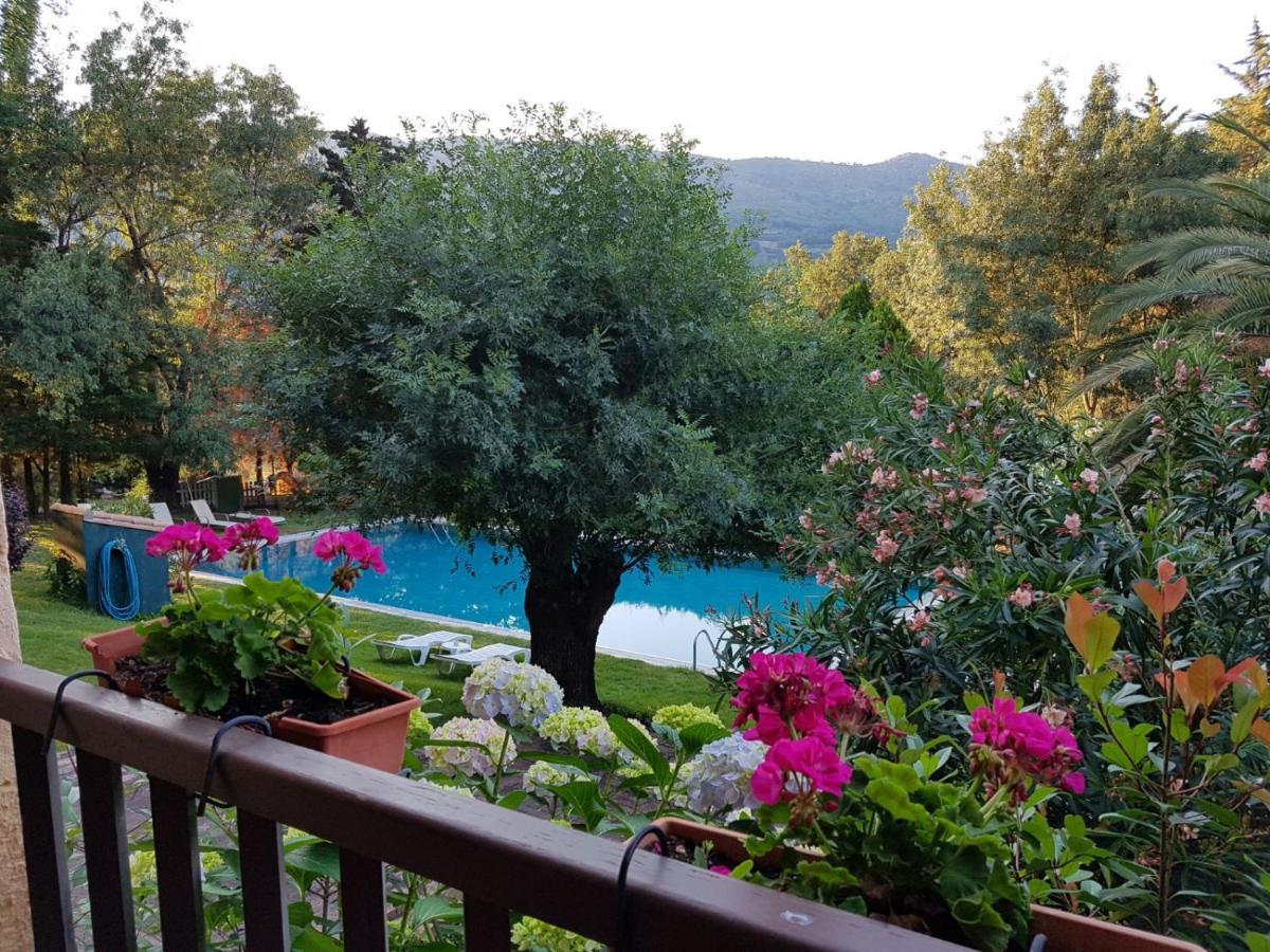 Hotel Rural Xerete Navaconcejo Bagian luar foto