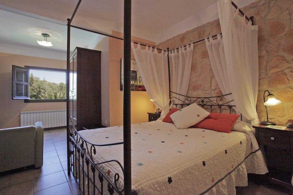 Hotel Rural Xerete Navaconcejo Ruang foto