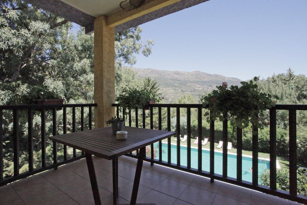 Hotel Rural Xerete Navaconcejo Ruang foto